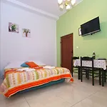 Apartments Oriana 898