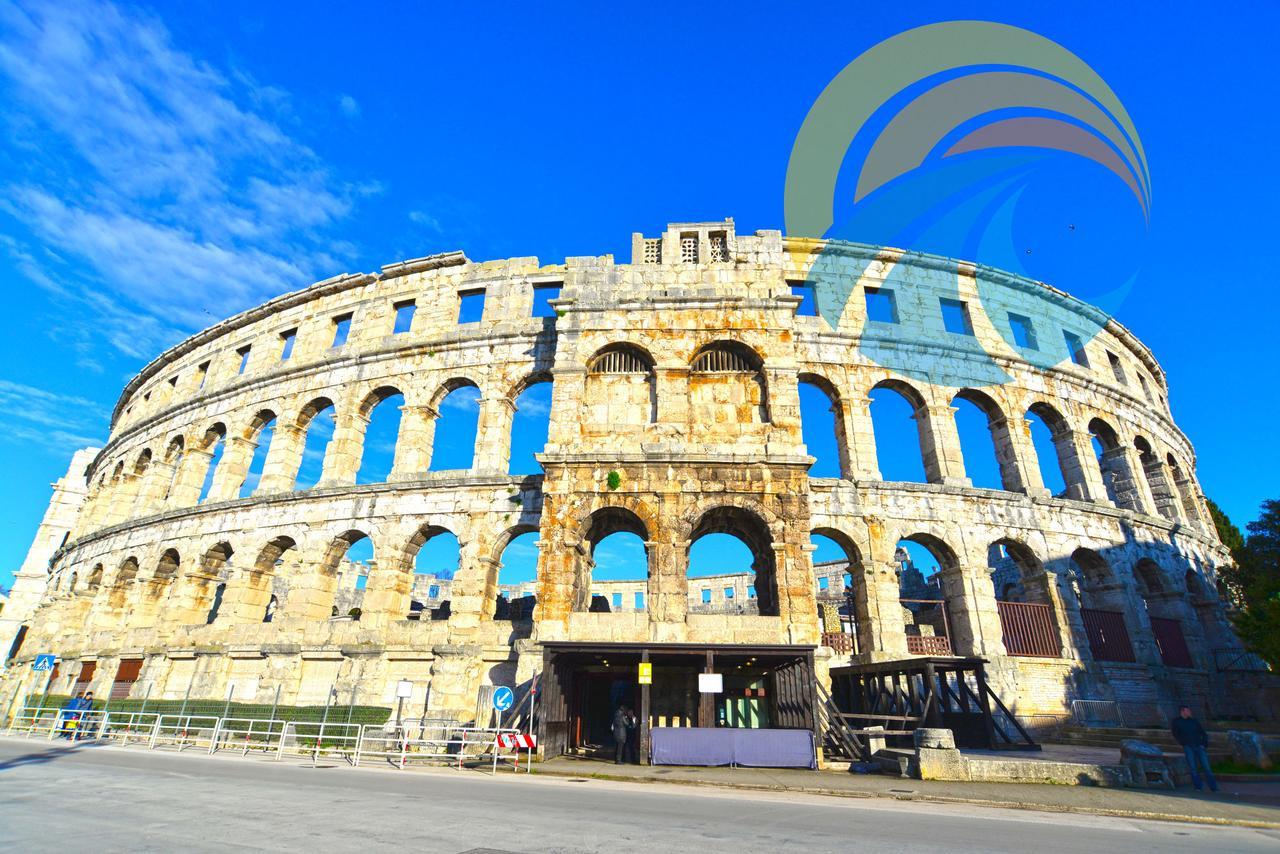 Oriana 898 Apartment Pula