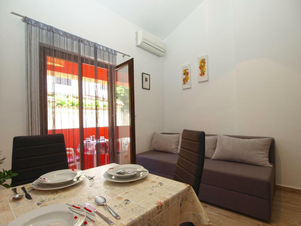 Oriana 898 Apartment *